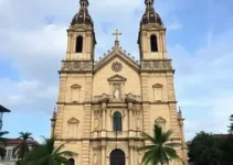 lavagem da escadaria da Catedral de Campinas