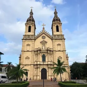 lavagem da escadaria da Catedral de Campinas